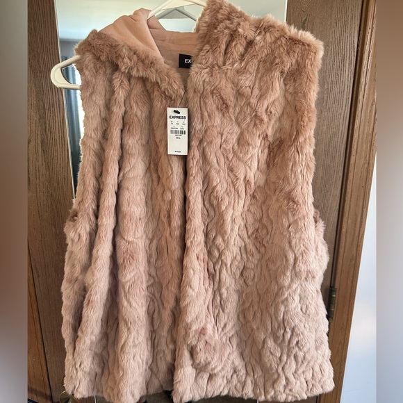 Express fur vest - Picture 1 of 3